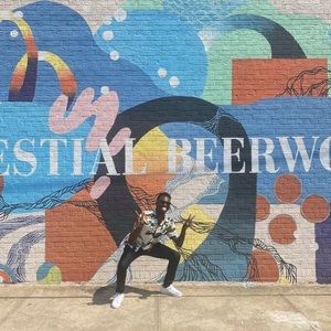 Meet your Posher, Max